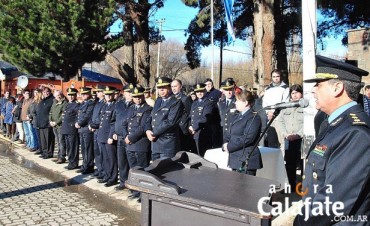 Polic&iacute;a. Entregaron patrulleros y confirmaron fecha para curso de agentes.