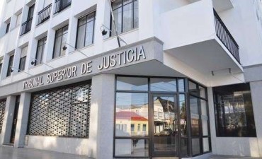 Concejales se quejan ante el Superior Tribunal de Justicia de Santa Cruz