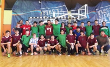 Encuentro amistoso de handball en El Calafate