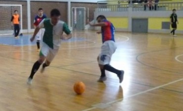El futsal calafate&ntilde;o sigue adelante en su torneo clausura