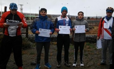 Se corri&oacute; un Duatl&oacute;n Patag&oacute;nico en El Calafate