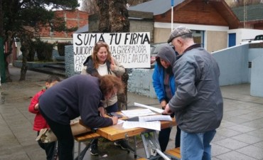 Juntan firmas por el juicio pol&iacute;tico contra Alicia Kirchner