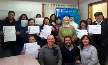 Aula Taller de Inform&aacute;tica en El Chalt&eacute;n y Tres lagos