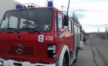 Lleg&oacute; la autobomba de Bomberos Voluntarios