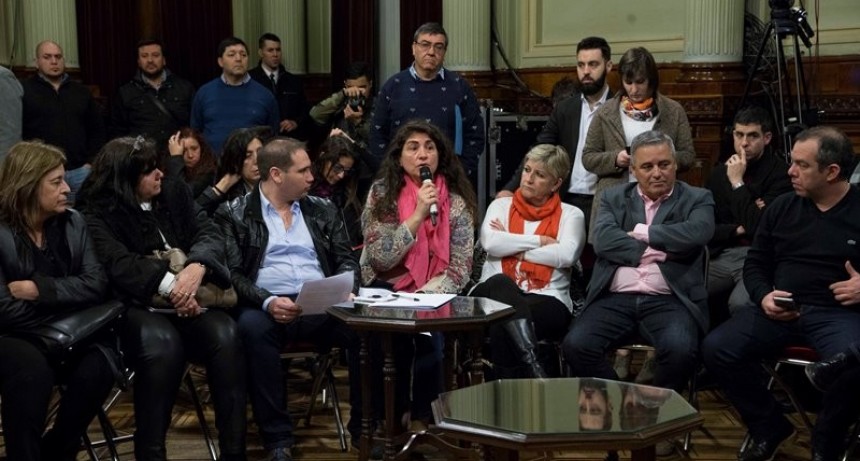 &ldquo;Todos debemos frenar el avasallamiento del Gobierno Nacional sobre la regi&oacute;n&rdquo;