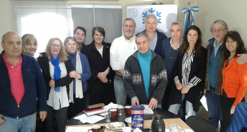 La C&aacute;mara de Comercio recibi&oacute; a candidatos 