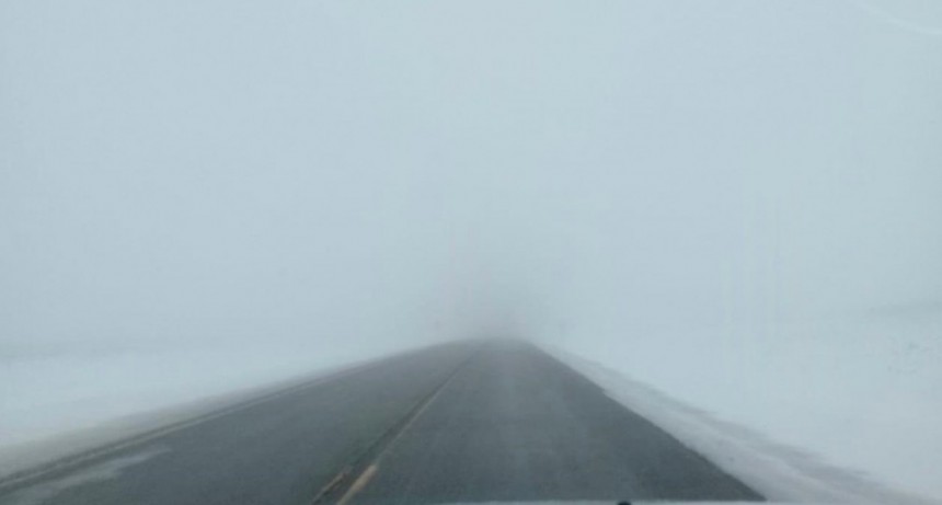 Precauci&oacute;n. Niebla en la Cuesta de Miguez