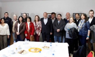 Alicia Kirchner se reuni&oacute; con actores del Turismo 