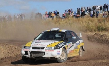 Piloto y navegante de El Calafate correr&aacute;n en el Rally de Los Glaciares