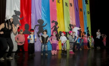Jard&iacute;n Maternal festej&oacute; rumbo a sus Bodas de Plata