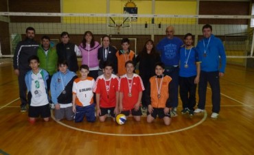 En El Calafate se jug&oacute; la Final Provincial Evita de Beach Voley