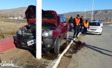 Veh&iacute;culos secuestrados tras dos choques