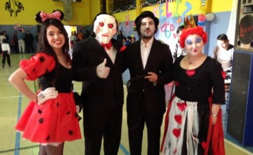 Festejo del D&iacute;a de la Primavera y los Estudiantes en Tres Lagos 