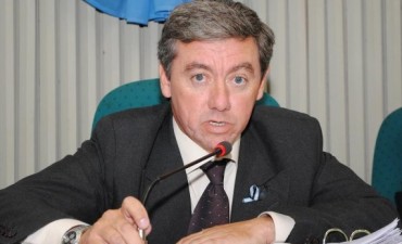 Arabel. Es dif&iacute;cil pelear con los que prometen empleo p&uacute;blico