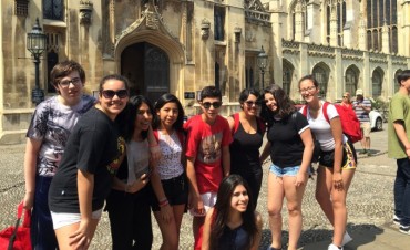 J&oacute;venes Calafatenses en Londres