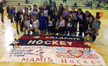 El Calafate Hockey CAMPE&Oacute;N en Mamis Hockey de la Liga