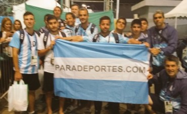 Los Murci&eacute;lagos ganaron en el debut con el santacruce&ntilde;o David Peralta