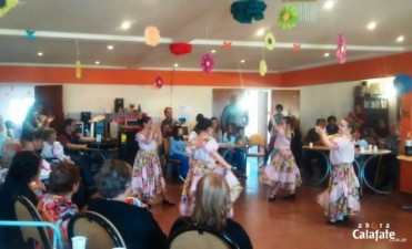 Abuelos del Hogar tuvieron su Fiesta de la Primavera