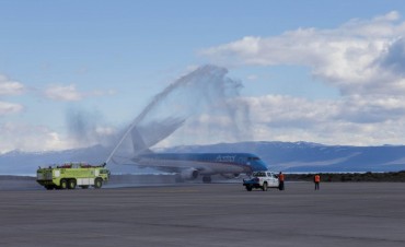 Aerol&iacute;neas Argentinas reinaugur&oacute; la ruta entre Trelew y El Calafate