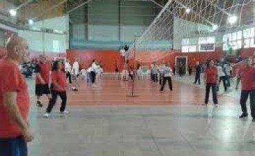 Llega el Newcom o voleibol modificado a El Calafate