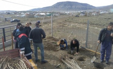 Esfuerzo conjunto en beneficio del Jard&iacute;n 63