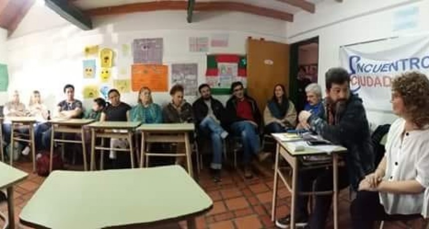 En El Calafate comenz&oacute; un &ldquo;Encuentro por la Educaci&oacute;n&rdquo;
