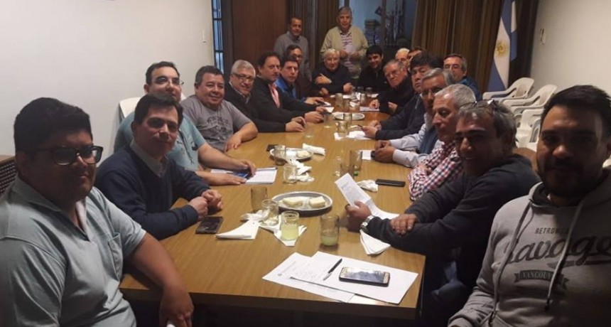 Argentinos del Sur jugar&aacute; una clasificatoria al Torneo Regional 2019