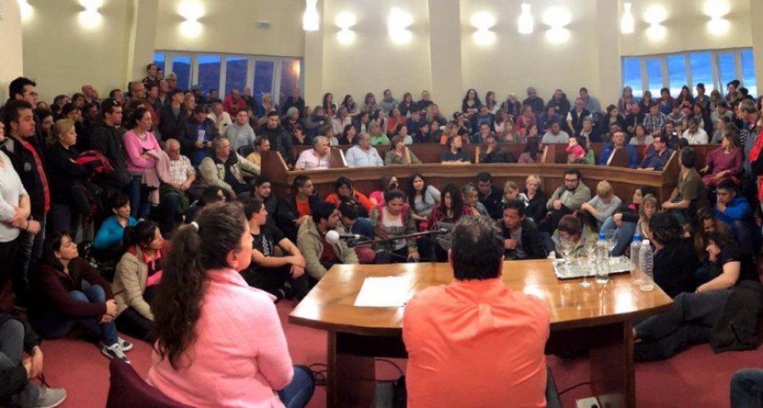 Belloni llam&oacute; a su militancia para hacer una masiva junta de firmas