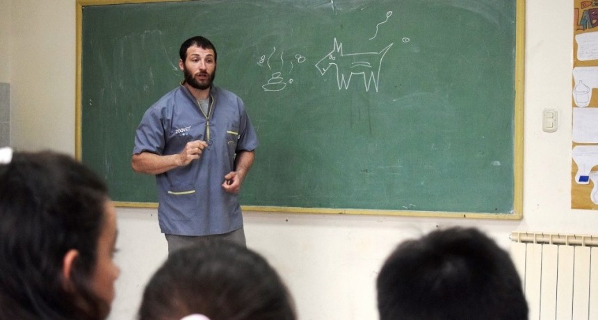 Tenencia Responsable. Charlas en escuelas,  castraci&oacute;n y chipeo. 