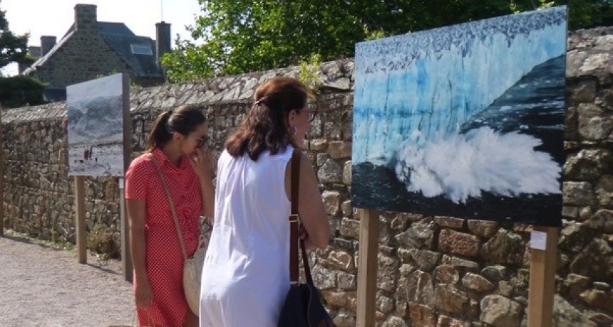 Glaciar Perito Moreno en exposici&oacute;n fotogr&aacute;fica en Francia