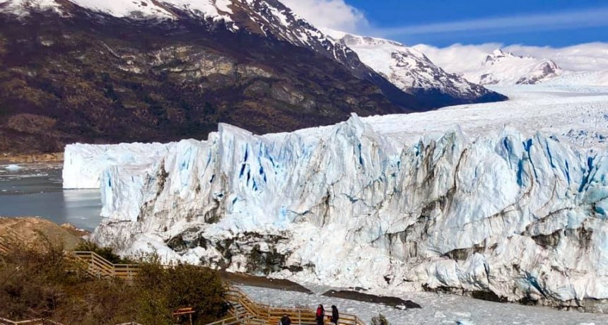 Se inicia el fen&oacute;meno que hace mundialmente conocido al Glaciar Moreno