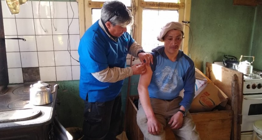 La atenci&oacute;n sanitaria va al campo santacruce&ntilde;o