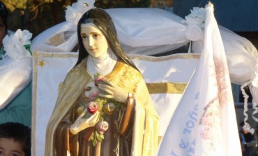 Llega el Obispo por el d&iacute;a de Santa Teresita