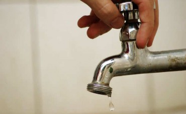 Problemas de abastecimiento de agua para barrios altos