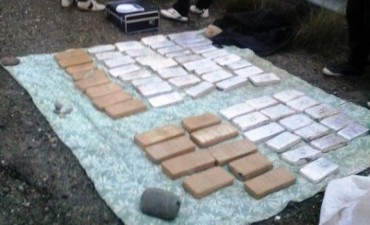 Secuestran m&aacute;s de 80 kg de droga 