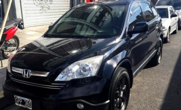 Polic&iacute;a busca una camioneta robada en El Calafate