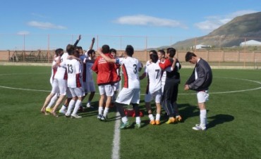 Deportivo Esperanza el primer CAMPE&Oacute;N de las inferiores
