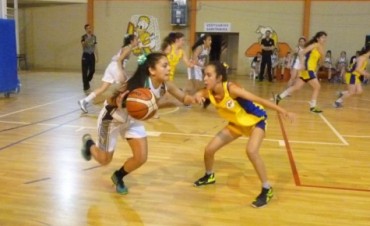 Santa Cruz debut&oacute; con una derrota en el Torneo Argentino U14 Femenino