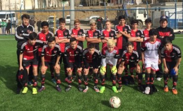 Newell�s Old Boys jug&oacute; la Final Evita de F&uacute;tbol Sub. 14