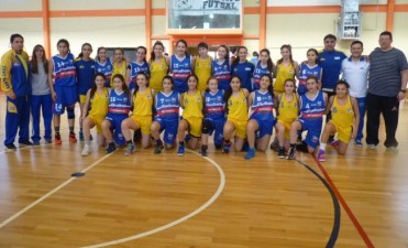 Basquet U14 Femenino: Santa Cruz gan&oacute; y define con Mendoza