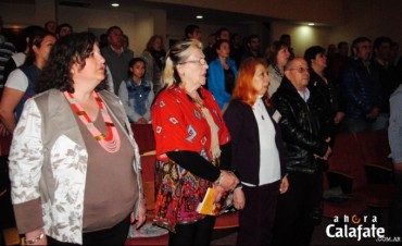 Con baja repercusi&oacute;n comenz&oacute; encuentro de escritores y poeta.