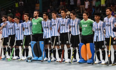 Argentina va por un lugar en el Mundial de Hockey Pista