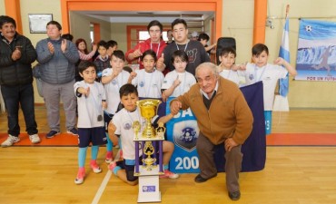 Se vivi&oacute; una fiesta del Futsal Infantil en El Calafate