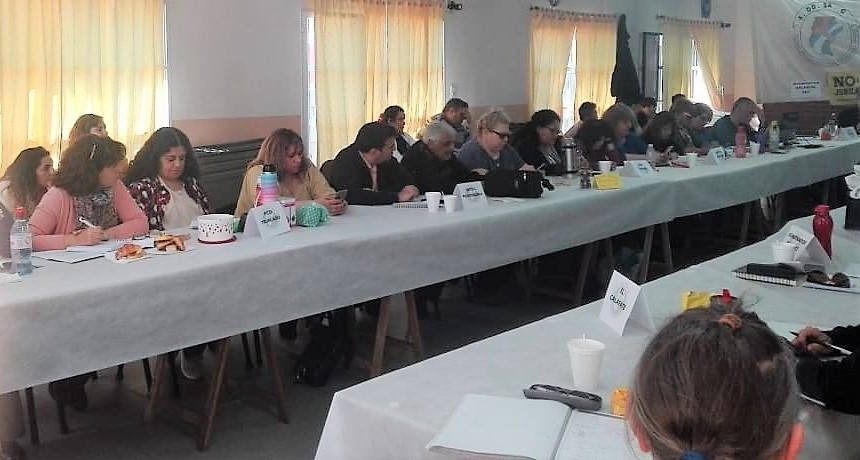 ADOSAC acept&oacute; el 13% a cuenta 