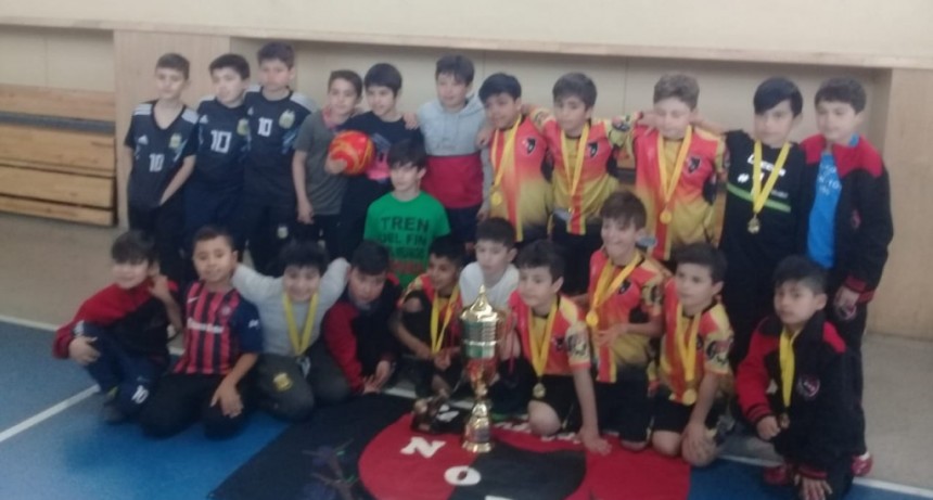 Newell&rsquo;s Old Boys jug&oacute; Torneo de Futsal Infantil