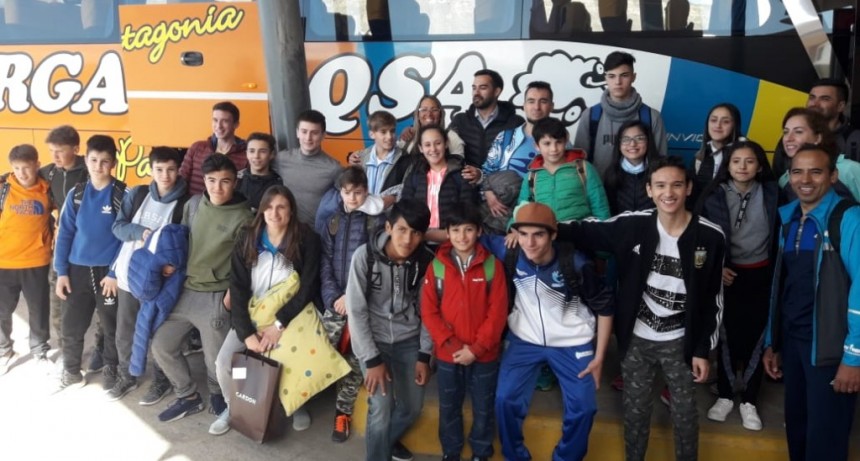 Deportistas calafate&ntilde;os en la Final Nacional de los Juegos Evita