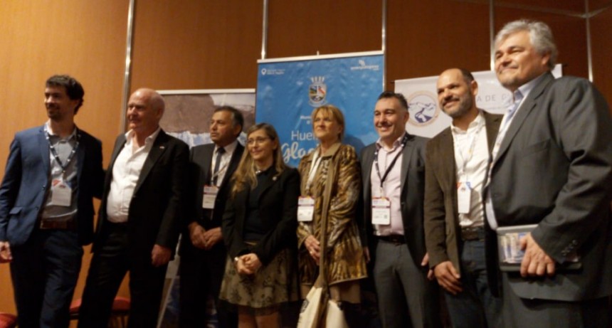 FIT2019. Se present&oacute; Huellas de Glaciares, el primer sendero binacional