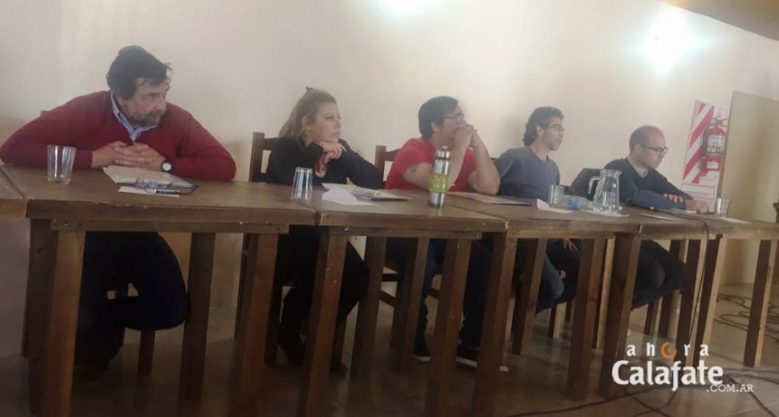 El Chalt&eacute;n tuvo su primer debate de candidatos