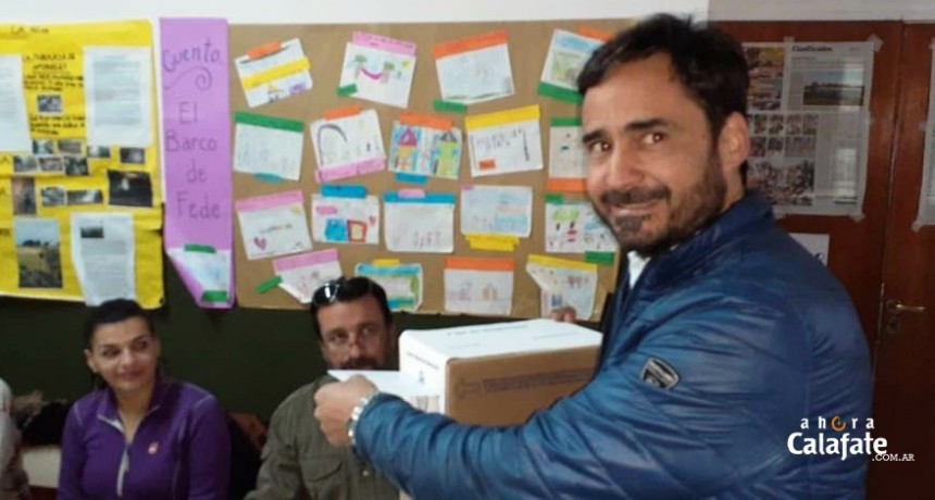 Vot&oacute; Simunovic. Su sector espera conseguir dos bancas