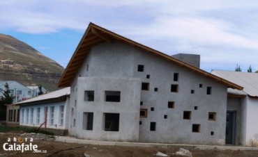 Avanzan obras en templos cat&oacute;licos